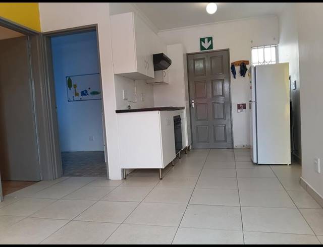 5 BEDROOM SIMPLEX FOR SALE IN COSMO CITY